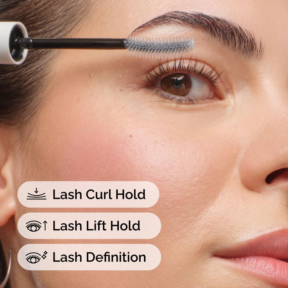 lash-curl-finisher-y0 ord-lash-curl-finisher-model-application-with-benefits.jpg