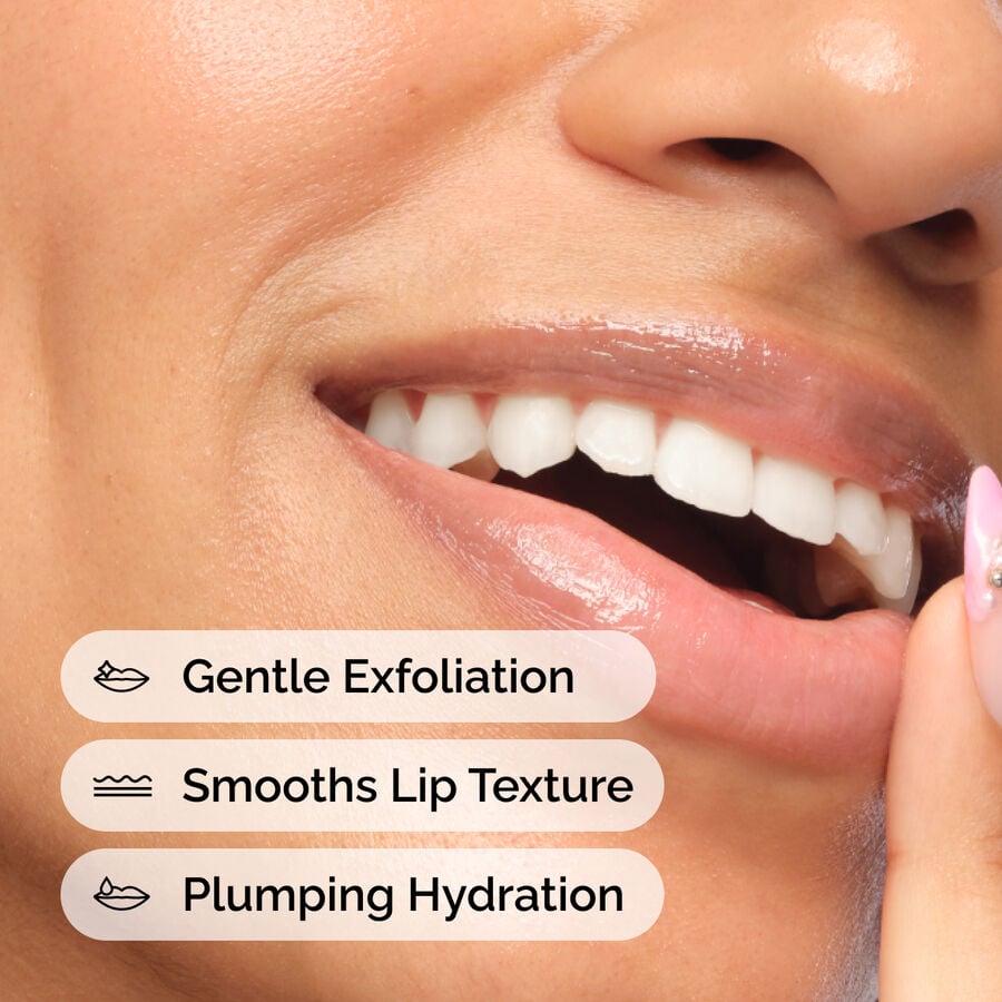 pha-5-exfoliating-lip-serum-b4 ord-pha-5pct-lip-exfoliating-serum-model-application.jpg